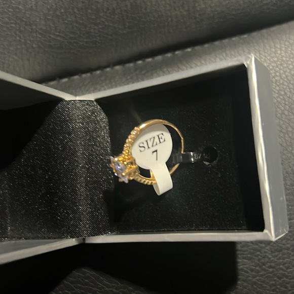 Size 7 gold plated CZ ring - Picture 2 of 6